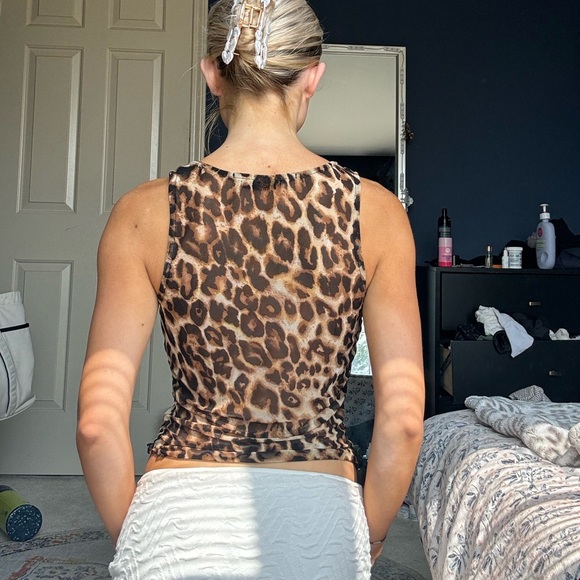 Urban Outfitters Cheetah Print Top Tank - Picture 2 of 3